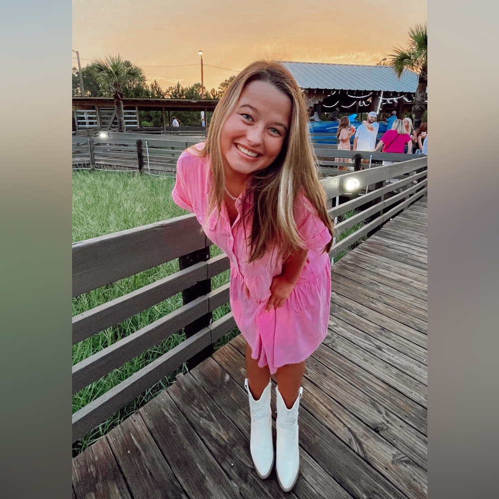 Meet your Posher, Alana